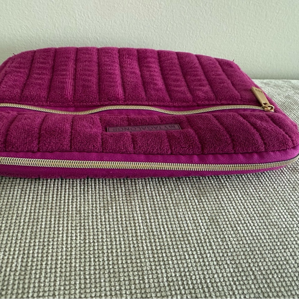Fuchsia Quilted iPad Mini Sleeve - Picture 3 of 5